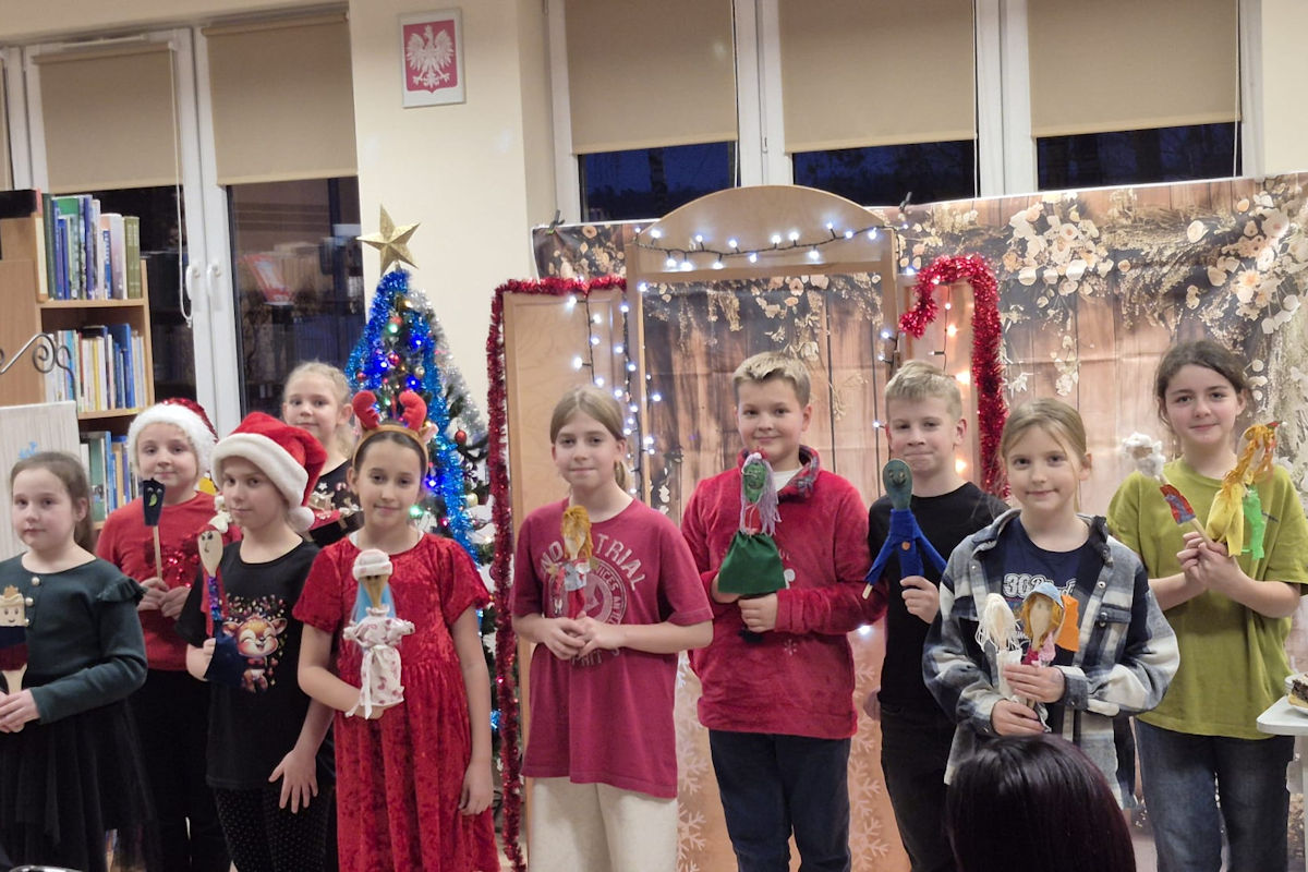 Baśniowy grudzień: teatr kukiełek i twórcze zabawy